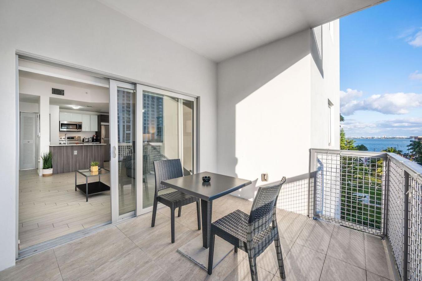 Апартаменты Subtle 2 Bed In Edgewater Downtown With Free Parking Майами Экстерьер фото